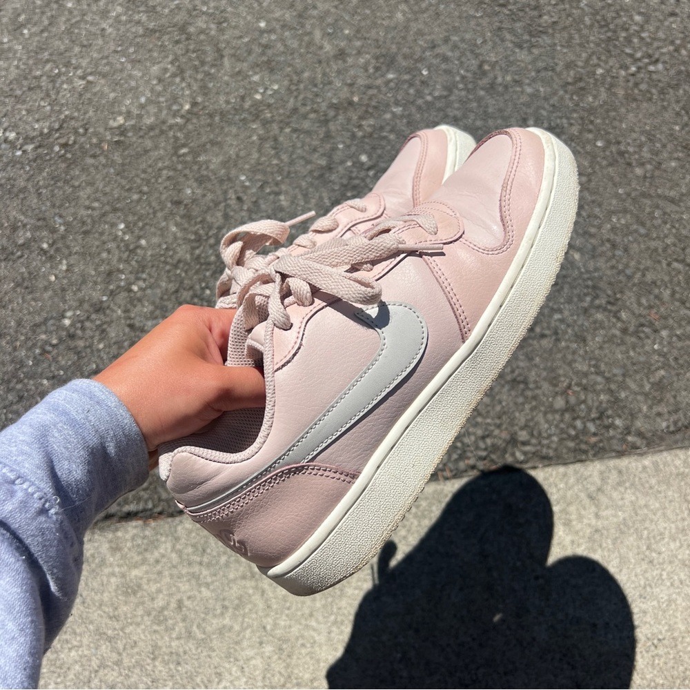 Women's Nike Pink Sneakers